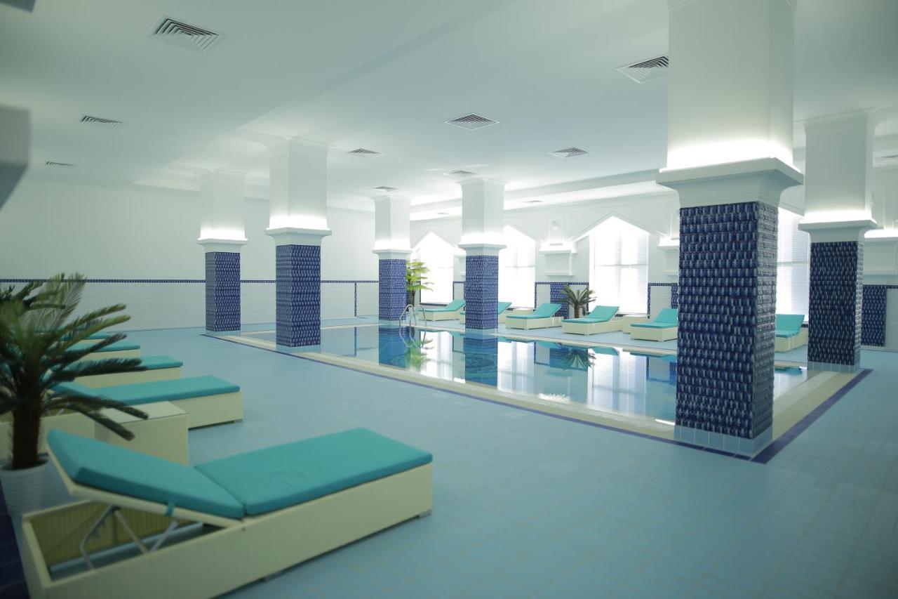 Sultan Palace Hotel Atyrau Exterior photo The indoor pool